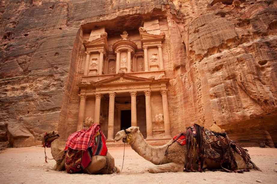 Petra Tour from Sharm by Cruise Petra Tour from Sharm by Cruise